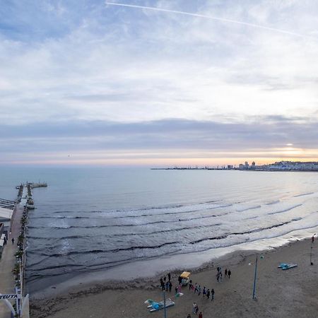 Hotel Klebrido Durres Bagian luar foto