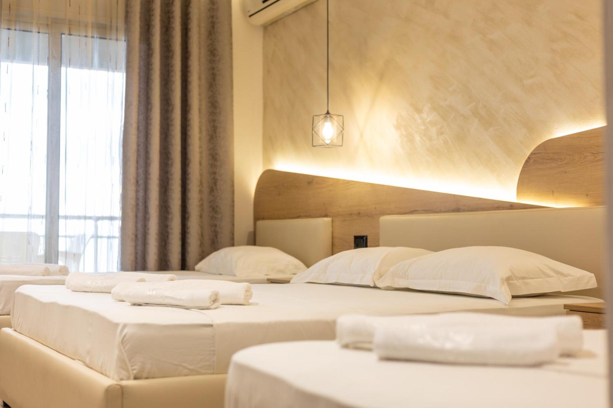 Hotel Klebrido Durres Bagian luar foto