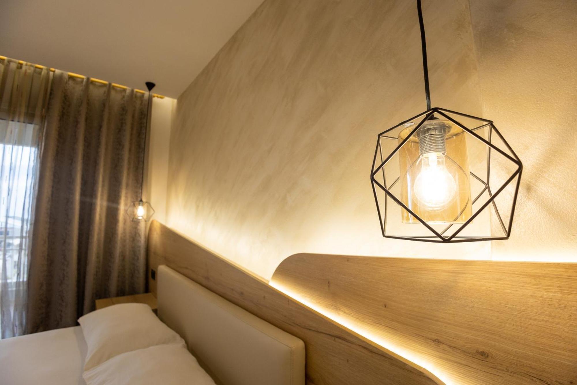 Hotel Klebrido Durres Bagian luar foto