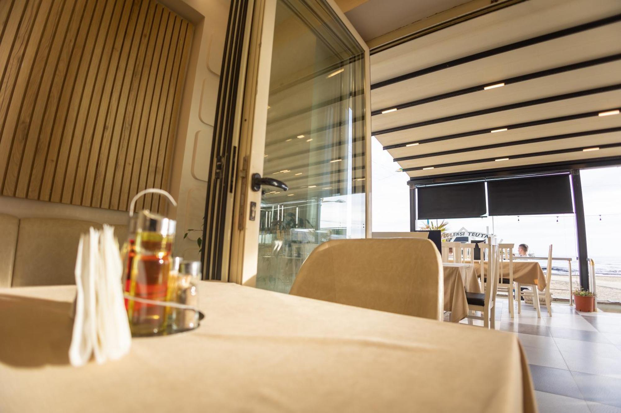 Hotel Klebrido Durres Bagian luar foto